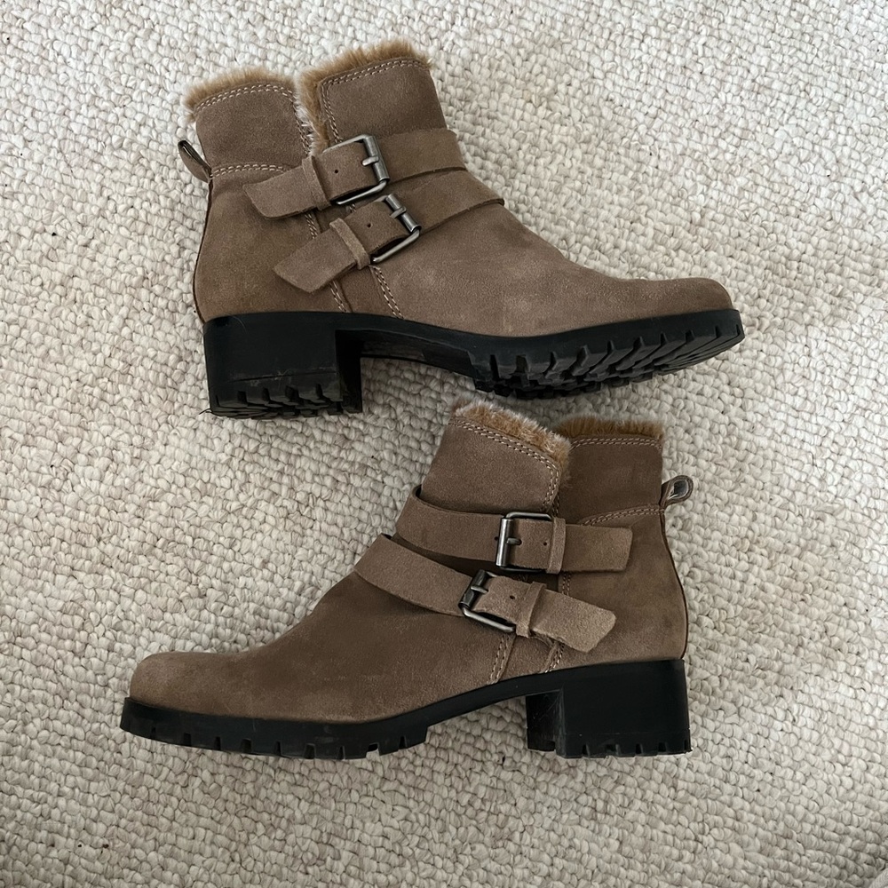 Heeled bootie